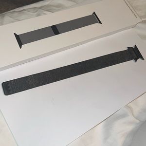 GRAPHITE MILANESE LOOP APPLE WATCH BAND 45MM